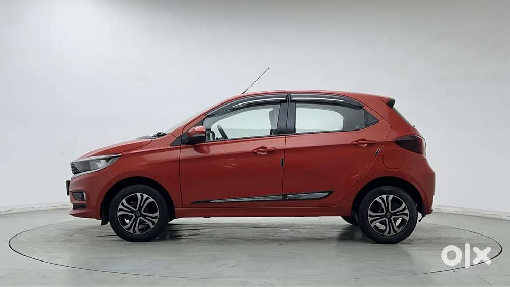 Tata Tiago Xza, 2021, Petrol