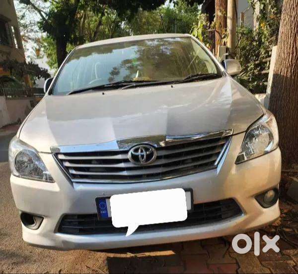 Toyota Innova 2.5 Vx 2012