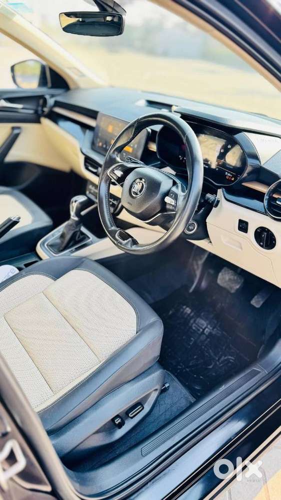 Skoda Slavia 1.0 Tsi Style, 2024, Petrol