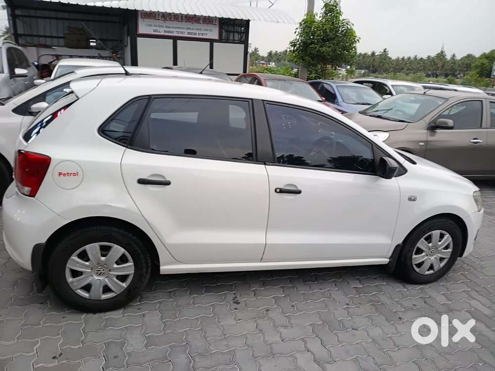 Volkswagen Polo Petrol 2011