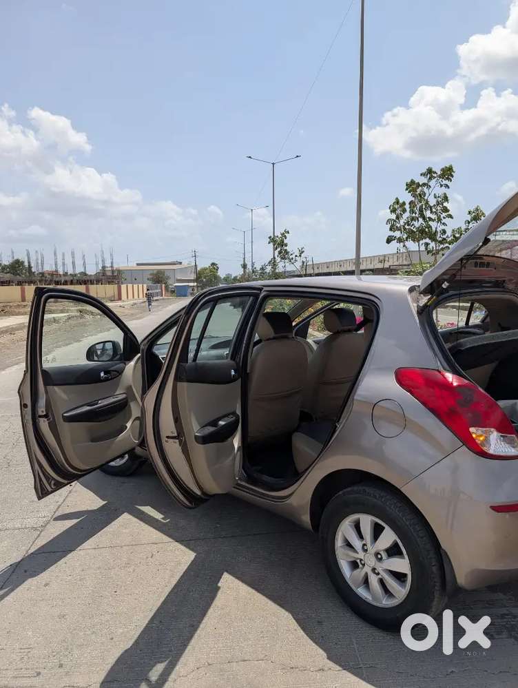 Hyundai I20 Spotz 2014 Car