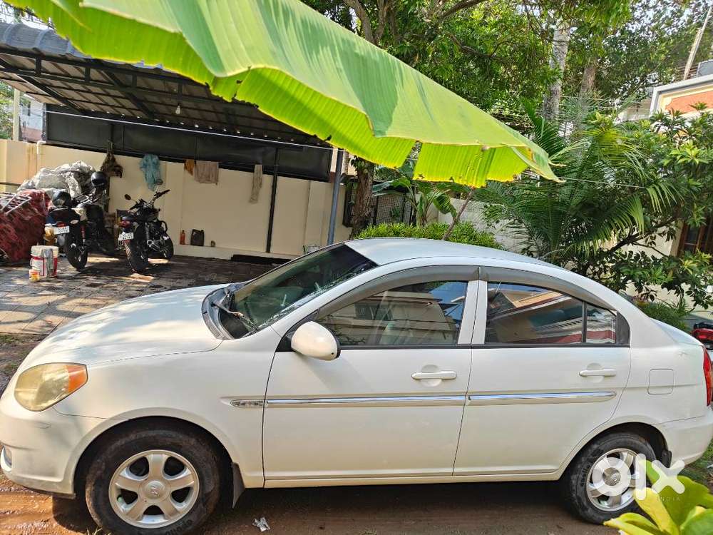 Hyundai 2009 Model 1.5 L Crdi  Vgt Sx( Urgent Selling)