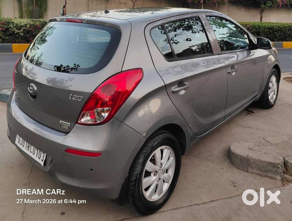 Hyundai I20 2012-2014 Sportz At 1.4, 2013, Cng & Hybrids