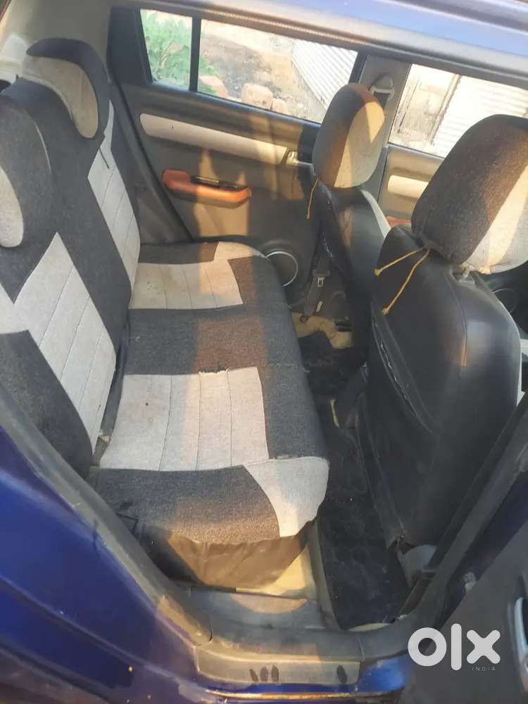 Maruti Suzuki Swift 2006 Petrol Well Maintained