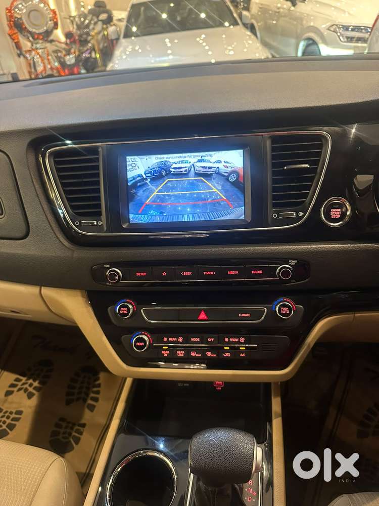 Kia Carnival Prestige, 2020, Diesel