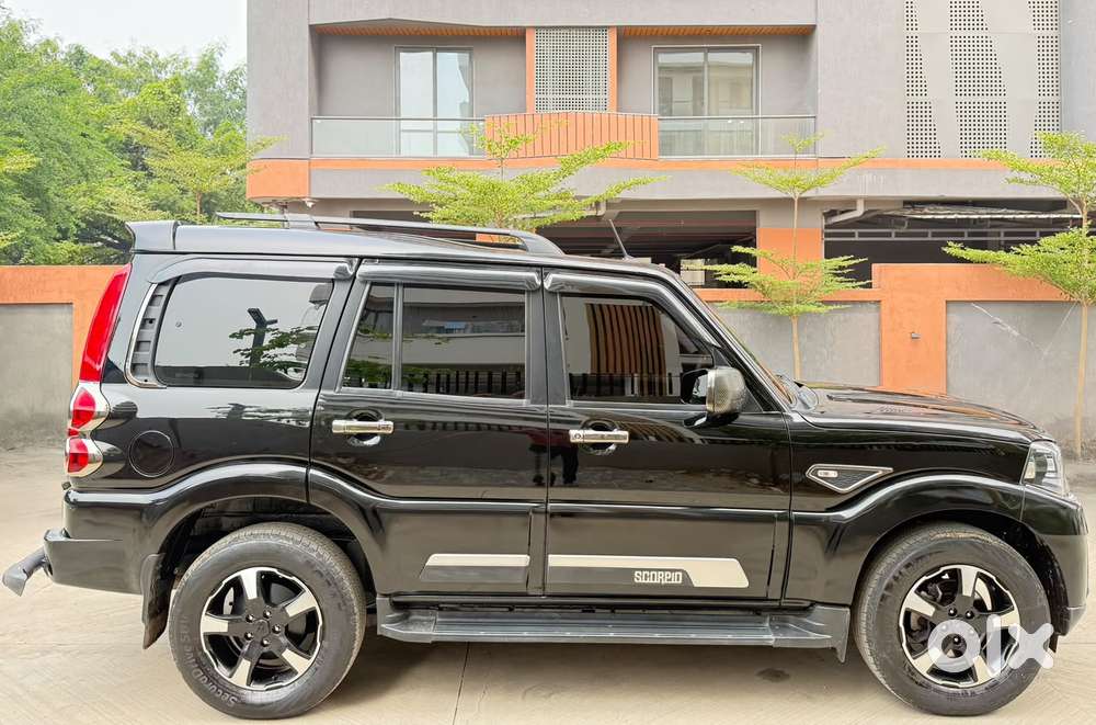 Mahindra Scorpio Classic 2.2 S 11 Mt 7 Cc, 2025, Diesel