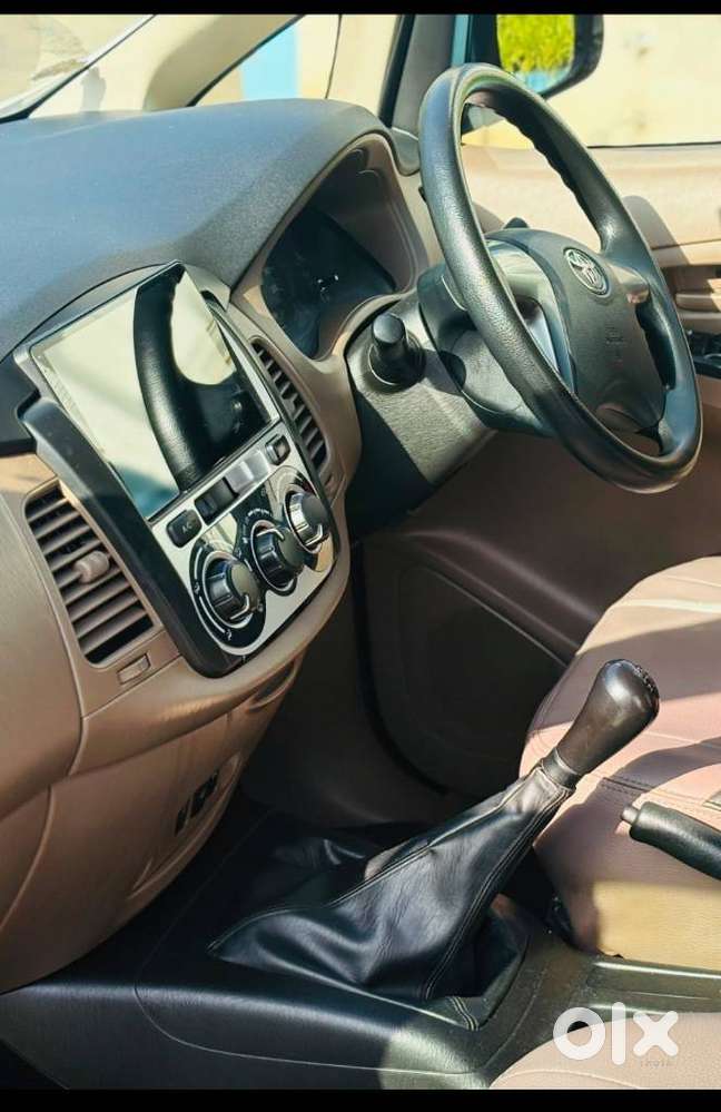 Toyota Innova 2.0 Gx 8 Seater, 2016, Diesel