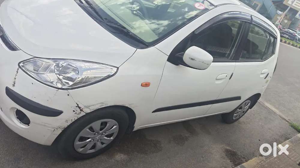 Hyundai I10 Sportz Petrol 2010