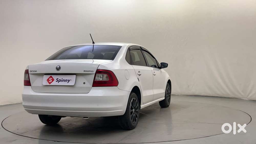 Skoda Rapid [ ] 1.5 Style Plus Tdi At, 2016, Diesel