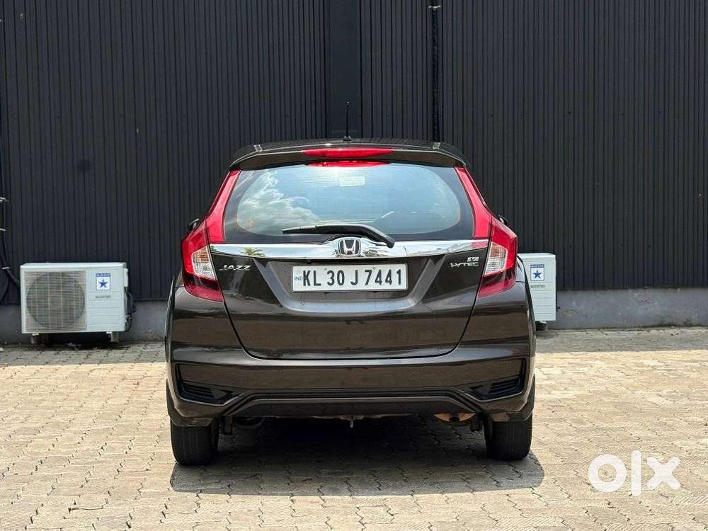 Honda Jazz V Cvt, 2022, Petrol