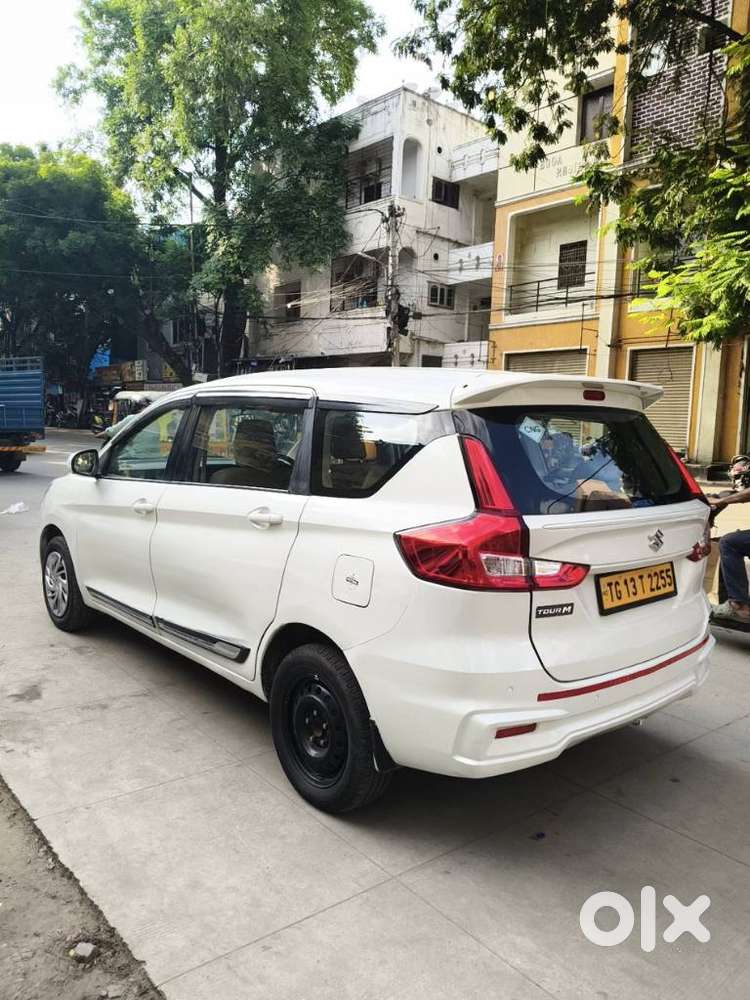 Maruti Suzuki Ertiga 1.5 Tour M Cng, 2024, Cng & Hybrids