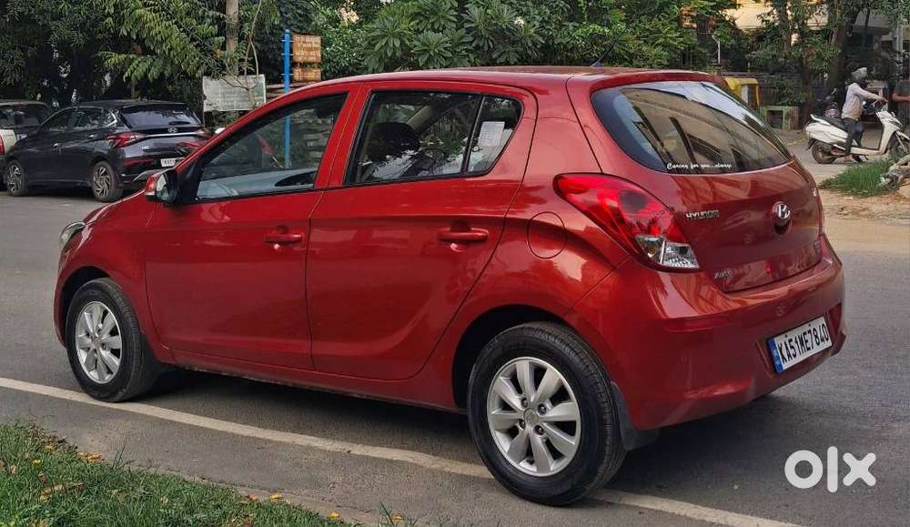 Hyundai I20 New Sportz At 1.4, 2013, Petrol