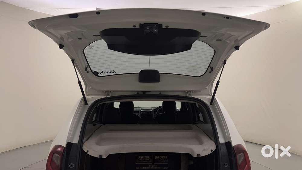 Renault Duster Petrol Rxs, 2021, Cng & Hybrids