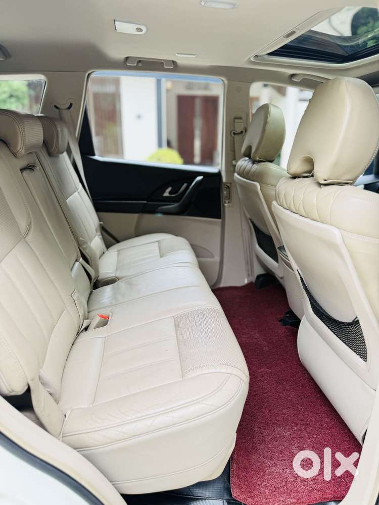 Mahindra Xuv500 2.2 W10, 2015, Diesel