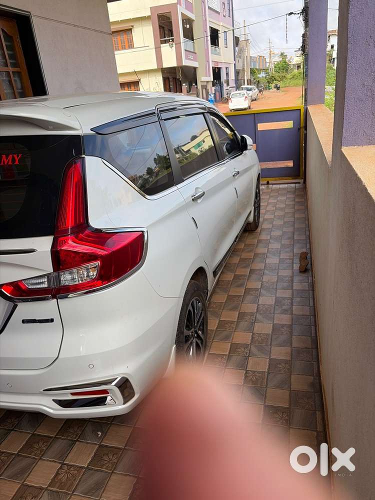 Maruti Ertiga Petrol 2024
