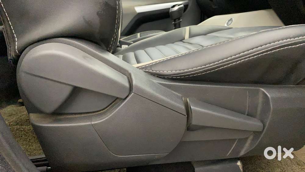 Nissan Magnite 1.0 Xv, 2022, Petrol