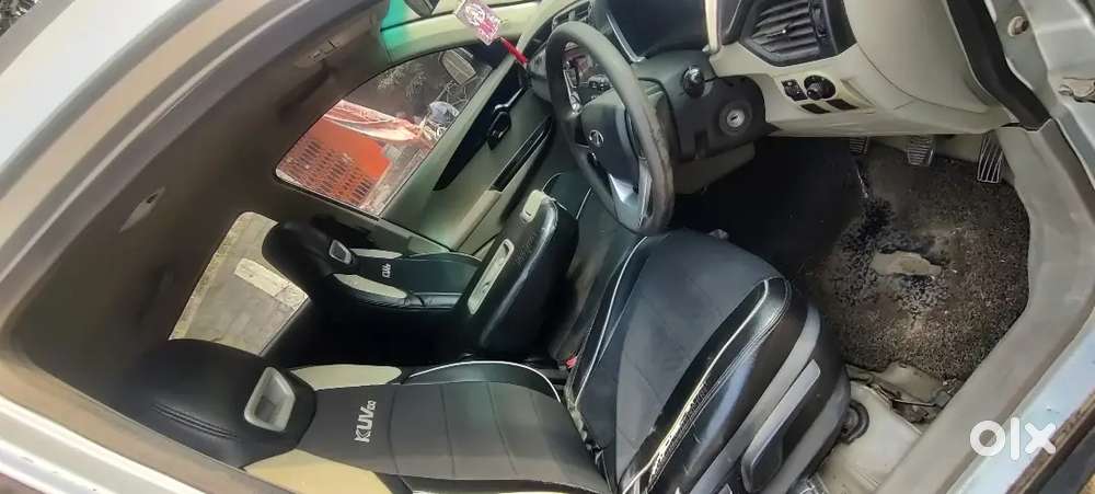 Mahindra Kuv 100 2017 Petrol