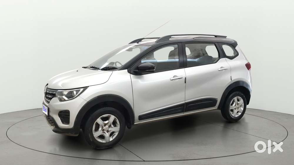 Renault Triber Rxt, 2022, Petrol
