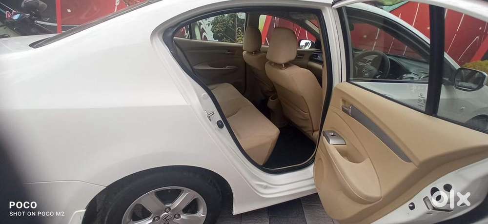 Honda City V At 2011