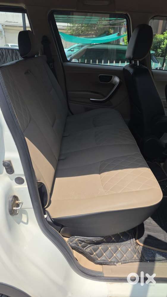 Mahindra Bolero Neo 1.5 N 10, 2023, Diesel