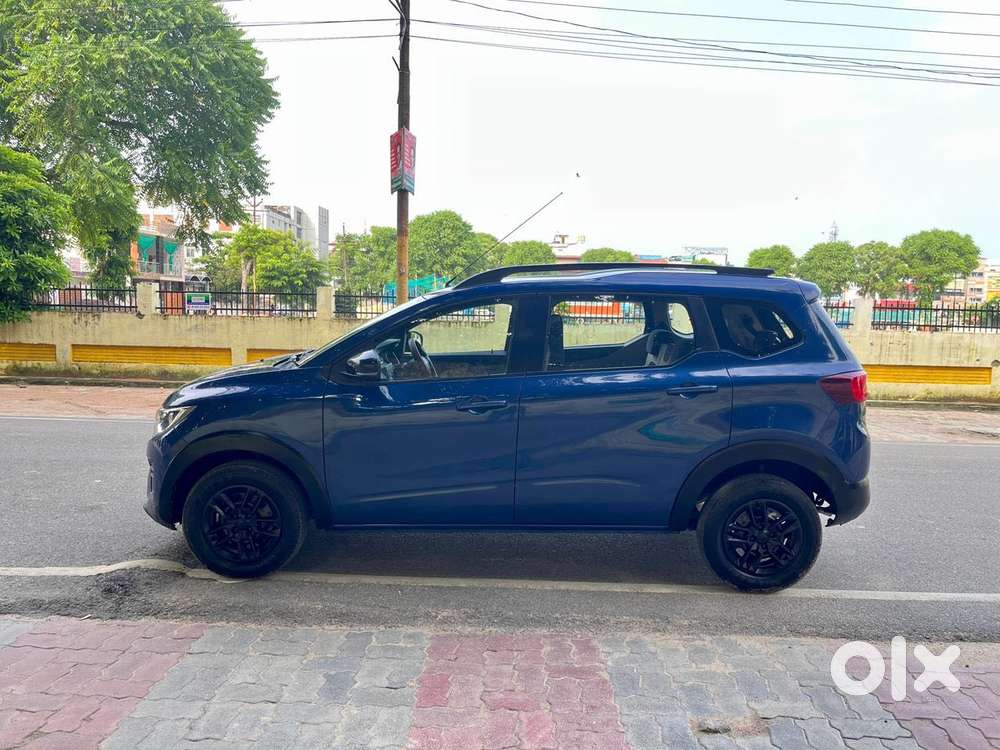 Renault Triber Rxt, 2021, Petrol