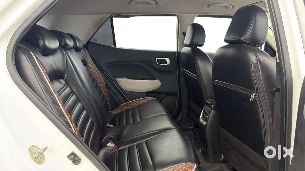Hyundai Venue 1.2 S (o), 2024, Petrol
