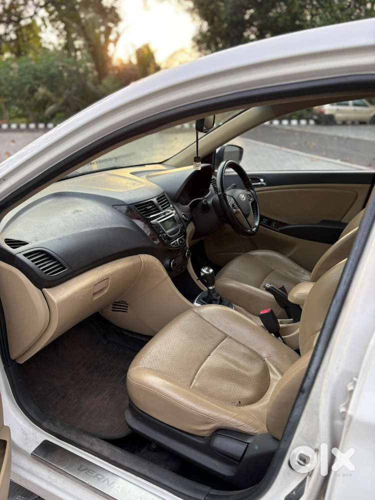 Hyundai Fluidic Verna 2013