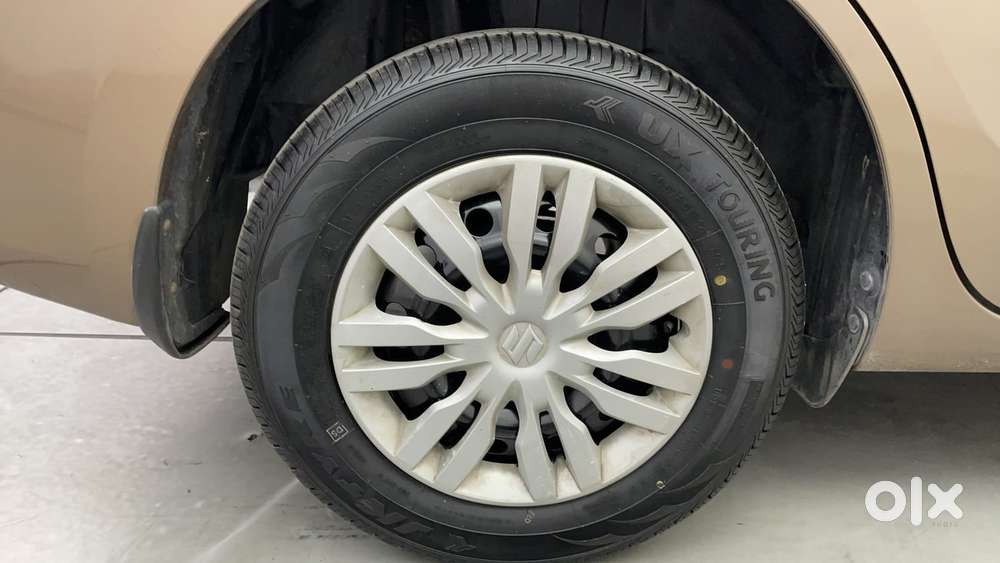 Maruti Suzuki Dzire 1.2 Vxi Amt, 2018, Petrol