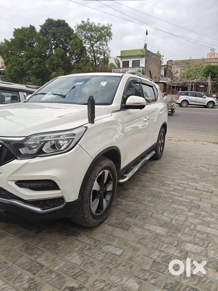Mahindra Alturas G4 4wd At, 2019, Diesel