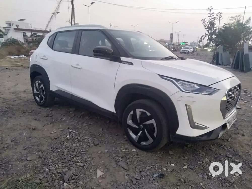 Nissan Magnite Petrol Manual Model