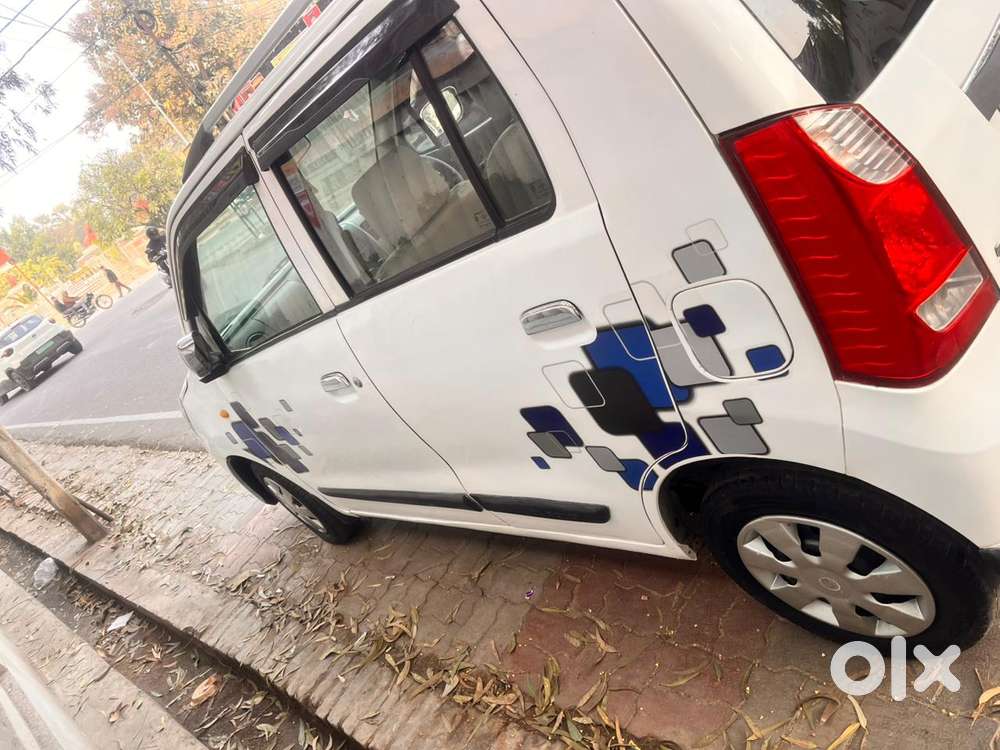 Maruti Suzuki Wagon R Lxi Cng Optional, 2018, Petrol