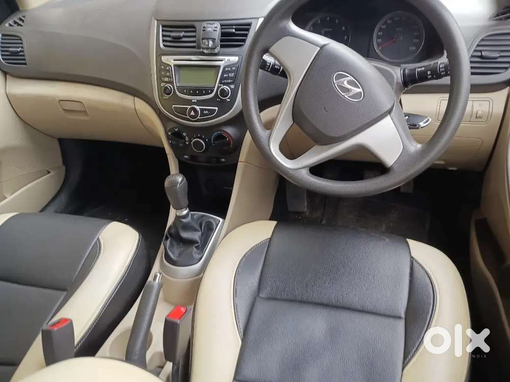 Lady Doctor Using Verna Petrol Low Km Service Book Showroom Condition