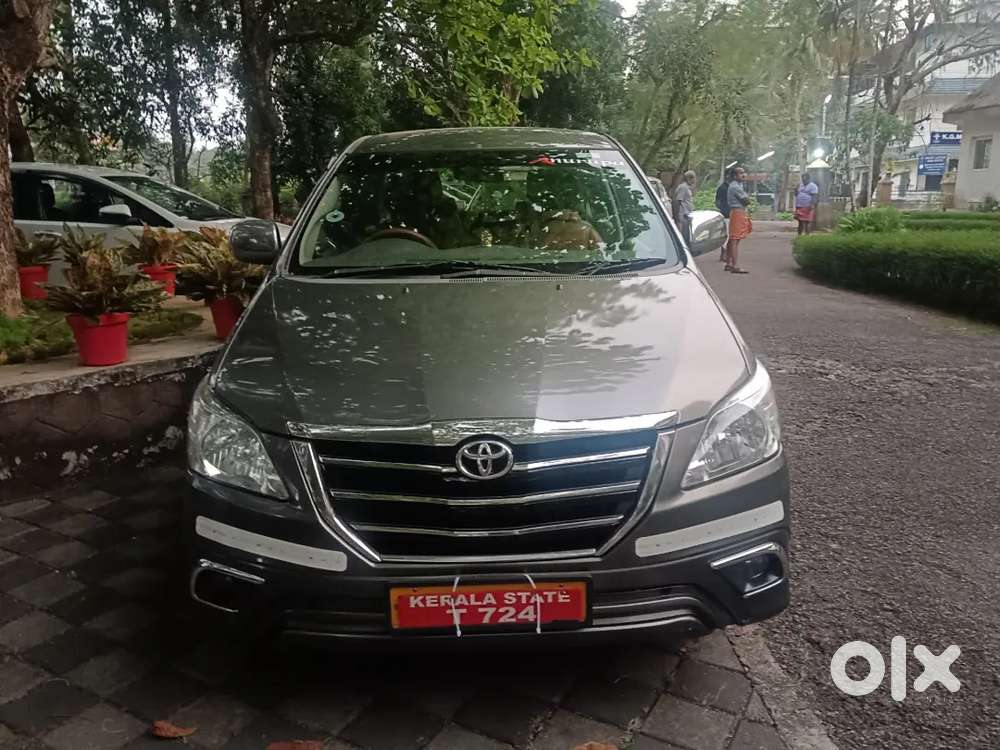 Toyota Innova 2013 Diesel Well Maintained