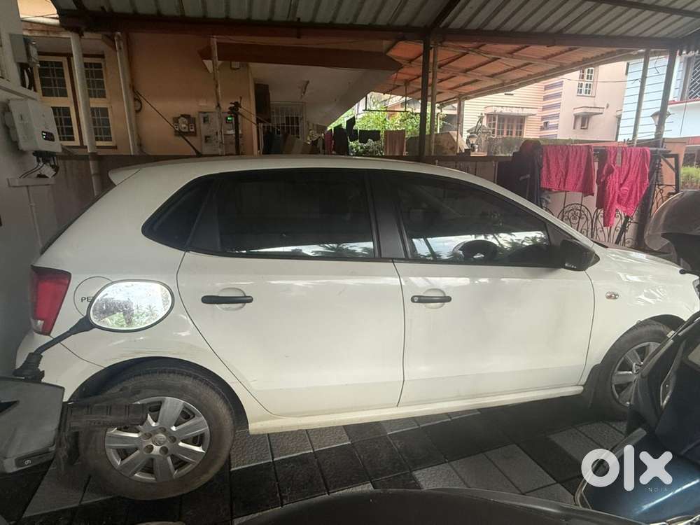 Volkswagen Polo 2012 Petrol 30000 Km Driven