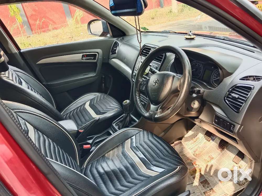 Maruthi Suzuki Brezza 2017 Diesel Well Maintained.