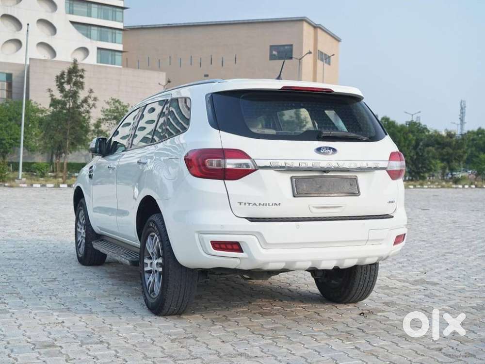 Ford Endeavour 3.2 Titanium At 4x4, 2016, Diesel