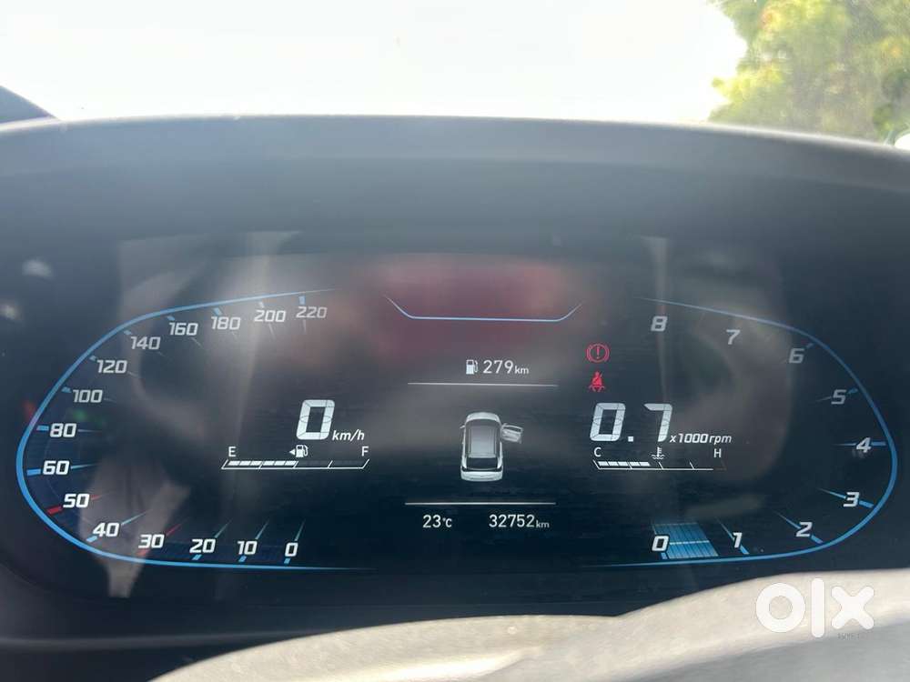 Hyundai I20 Asta (o) 1.2 Mt, 2022, Petrol