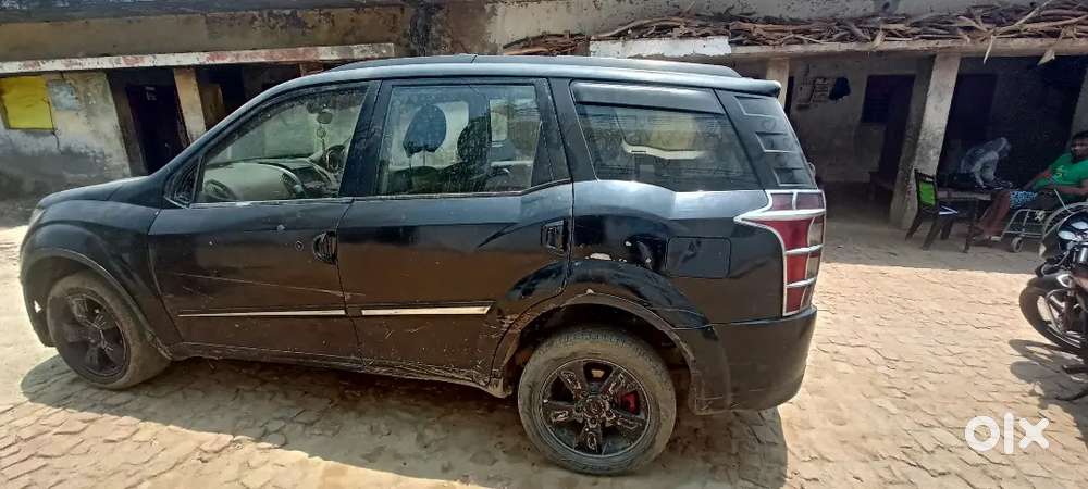 Mahindra Xuv500 2013 Diesel 105333 Km Driven