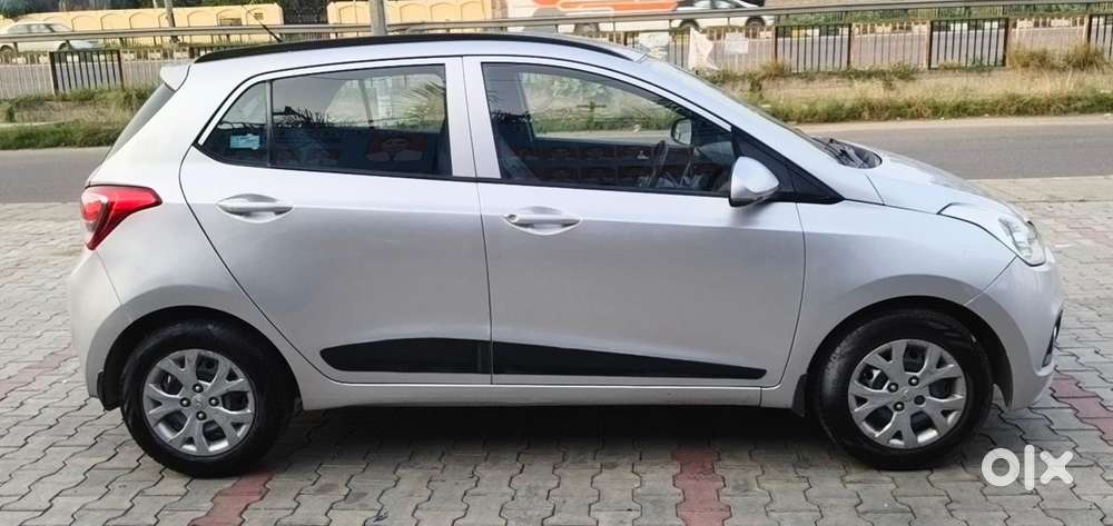 Hyundai Grand I10 1.2 Crdi Sportz Dual Tone, 2015, Diesel