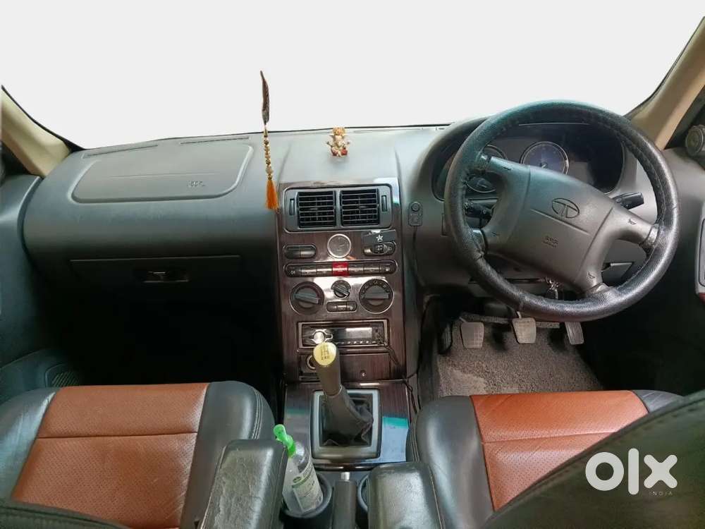 Title..

Excellent Condition,registered Till 2030,best Mileage14 -16km