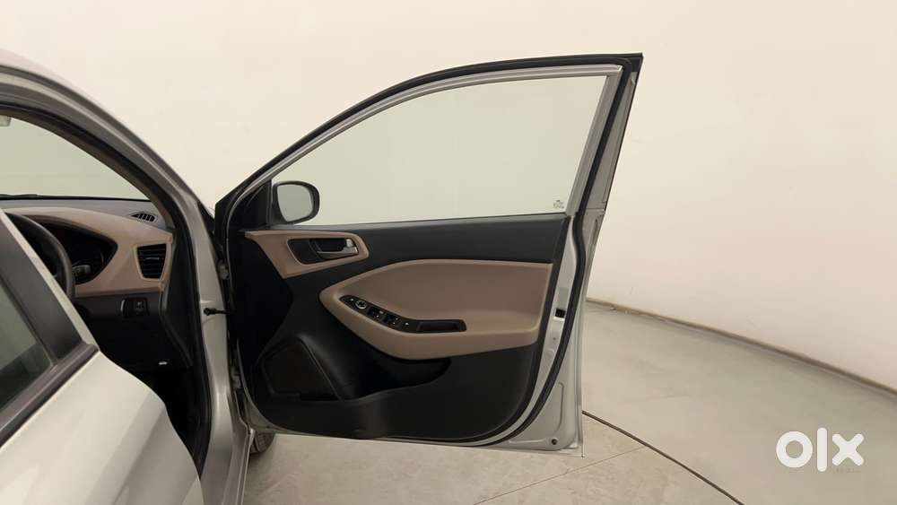 Hyundai Elite I20 [ ] 1.2 Sportz, 2017, Petrol