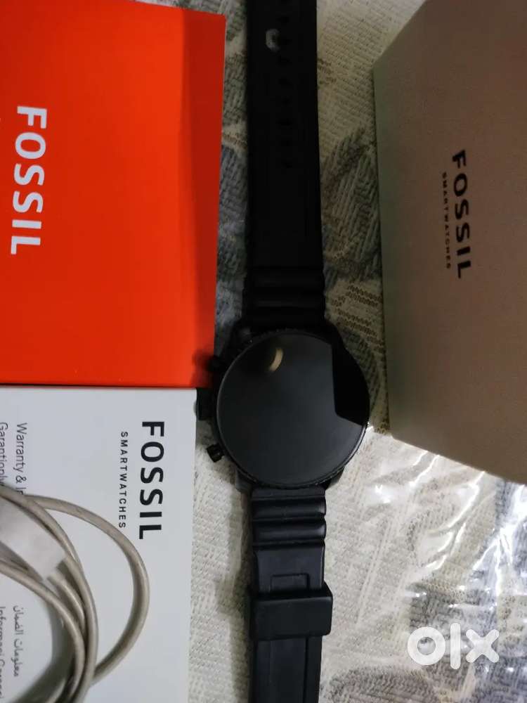 Smartwatch Fossil Gen (45 mm, Black) Explorist HR silicone Men