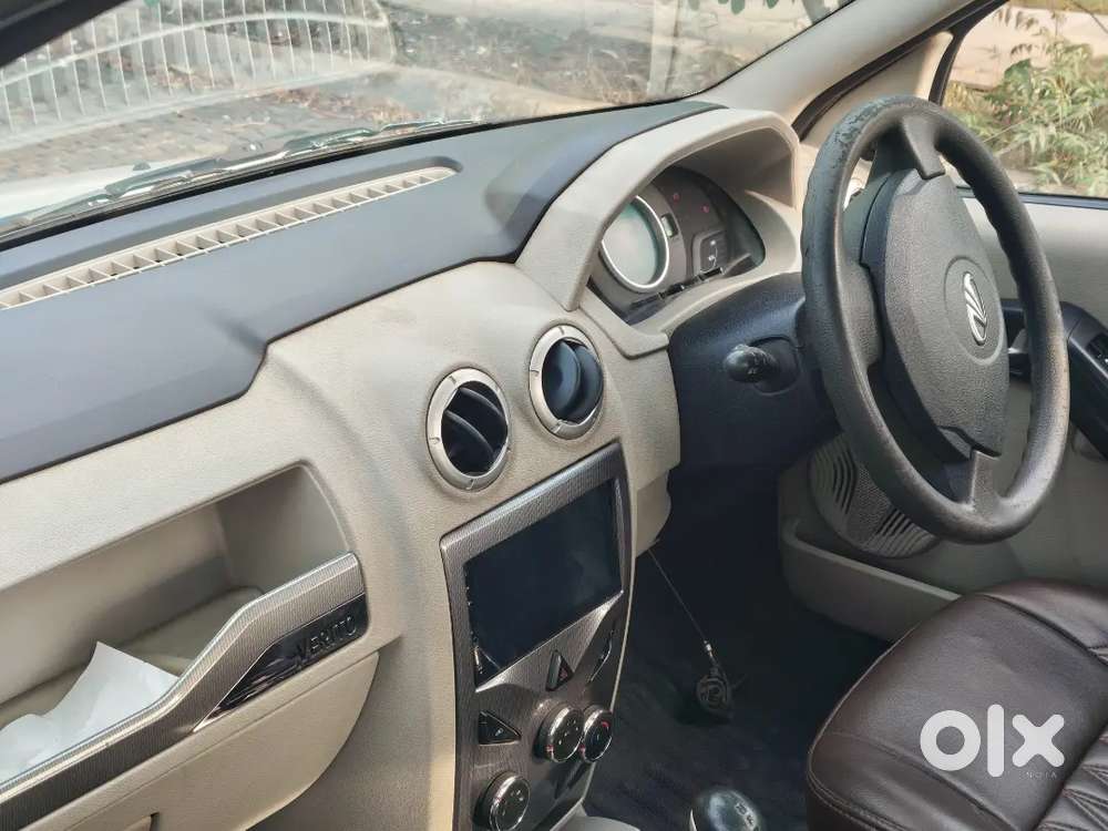 Mahindra E Verito 2022 Car