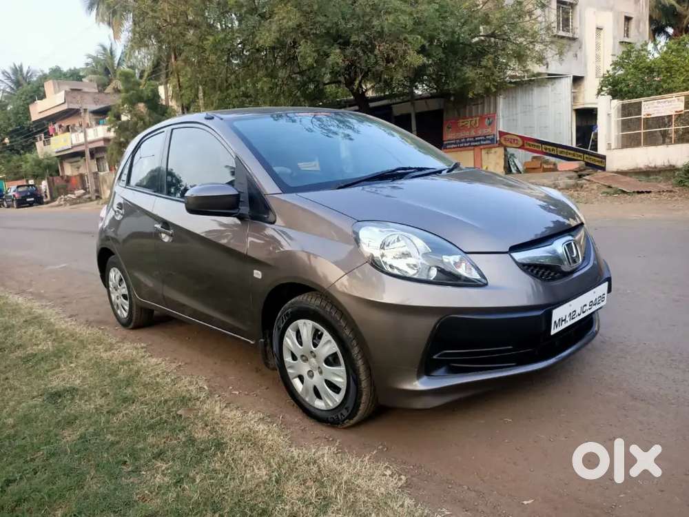 Honda Brio 2012 Petrol Well Maintained