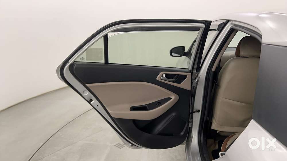 Hyundai Elite I20 Asta 1.4 Crdi, 2015, Petrol