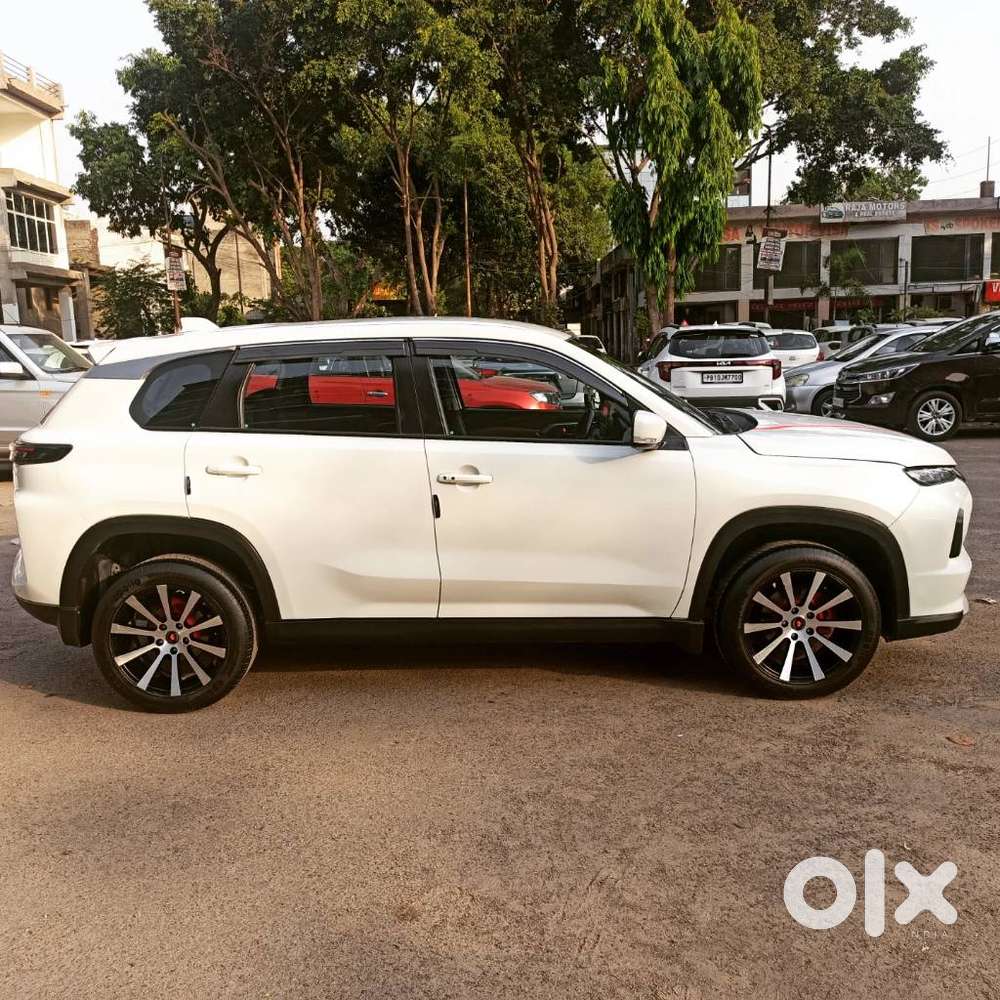 Maruti Suzuki Grand Vitara 1.5 Delta Smart Hybrid, 2022, Petrol