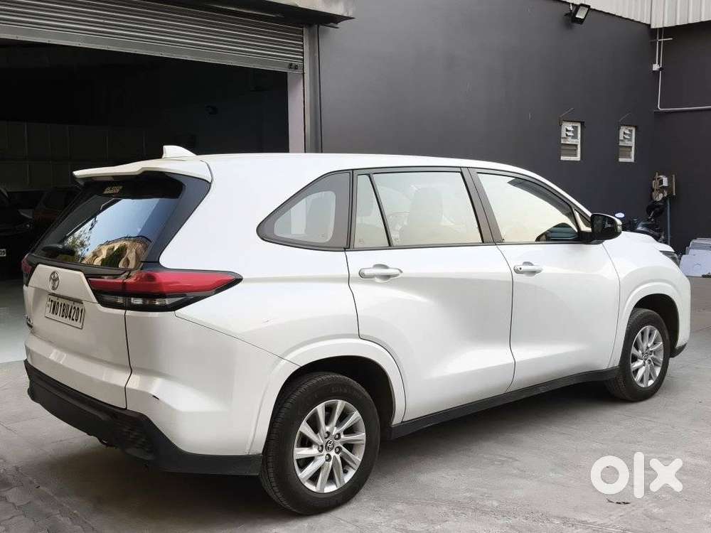 Toyota Innova Hycross 2.0 Gx 7 Str, 2024, Petrol
