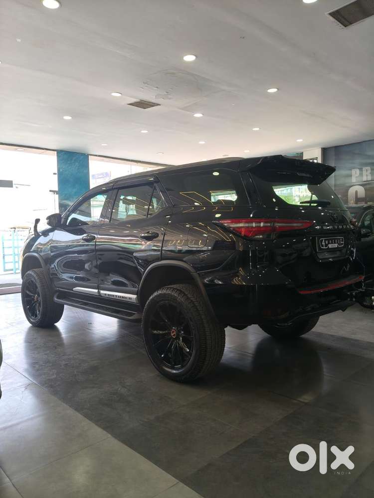 Toyota Fortuner 4x2 At 2.8 Diesel, 2023, Diesel