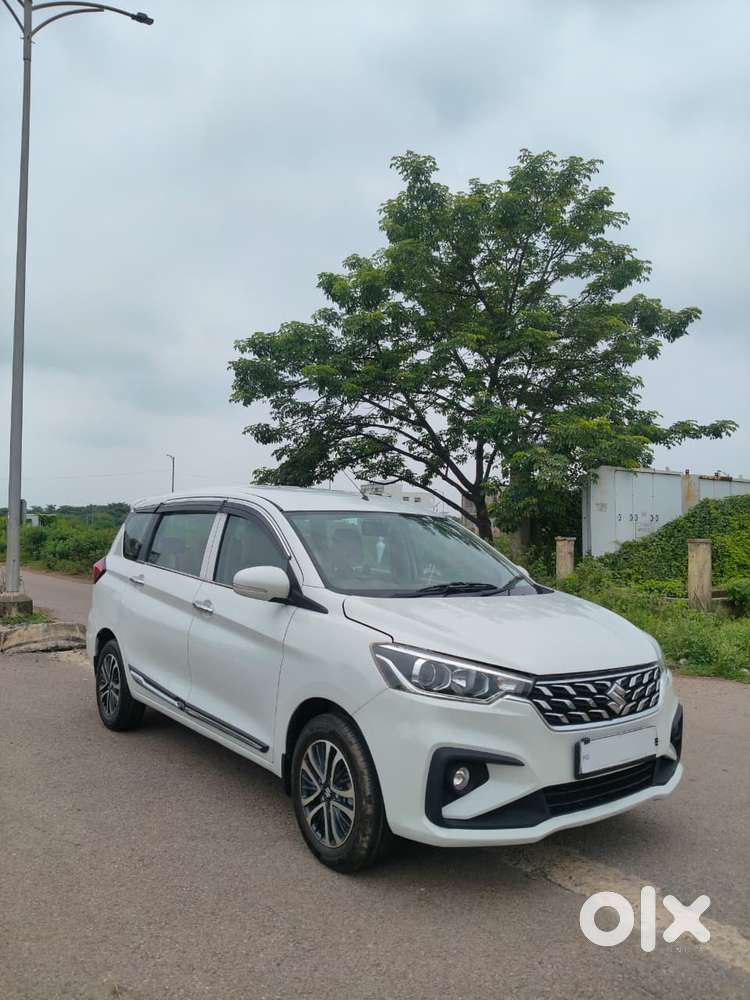 Maruti Suzuki Ertiga 1.5 Vxi, 2022, Petrol
