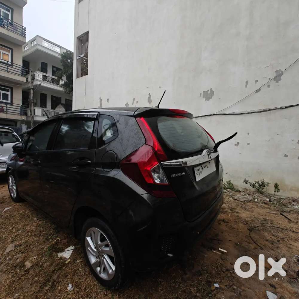 Honda Jazz 2017 Petrol Well Maintained Automatic Transmission